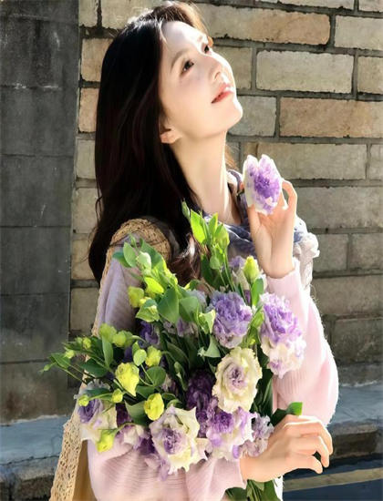 情色片文化解读：《搞怪幽灵》的叙事结构与视觉语言 ——深入探索情色片的艺术世界